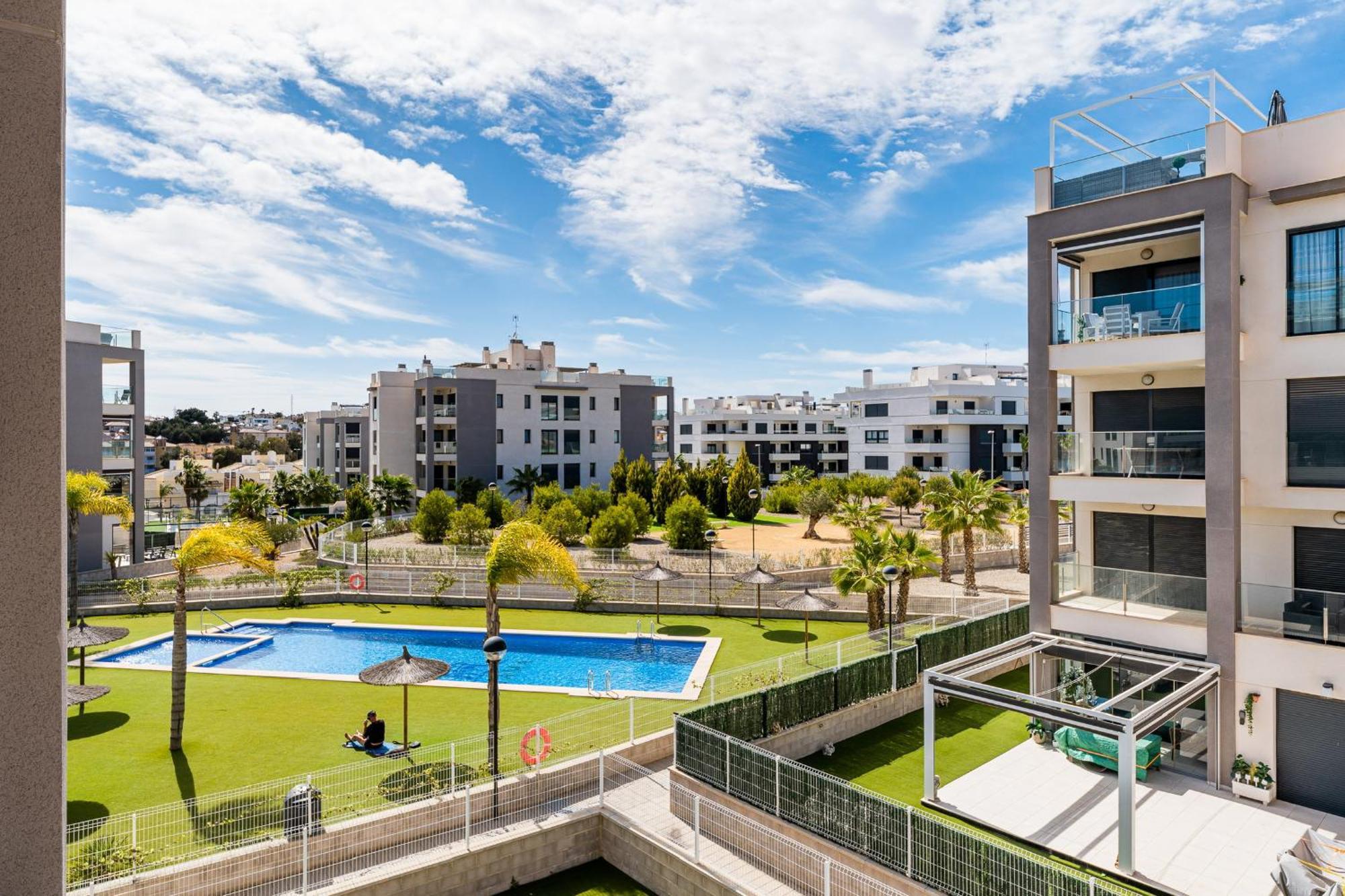 Luxury Valentino Golf Apartamento